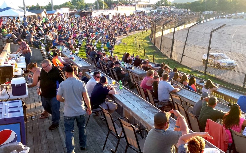 Home La Crosse Speedway