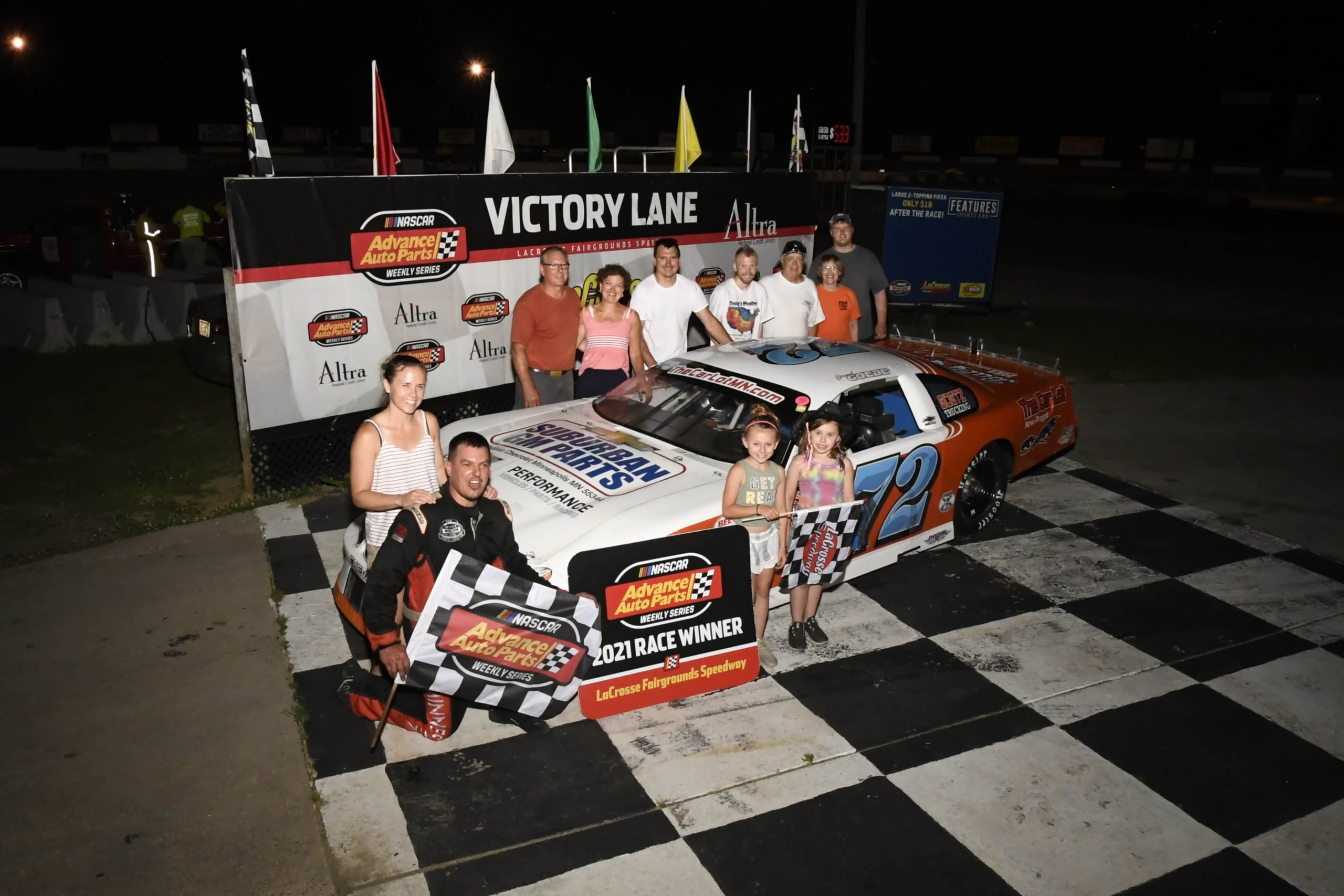 GOEDE KEEPS THE LATE MODEL FEATURE STREAK GOING AT LACROSSE La Crosse