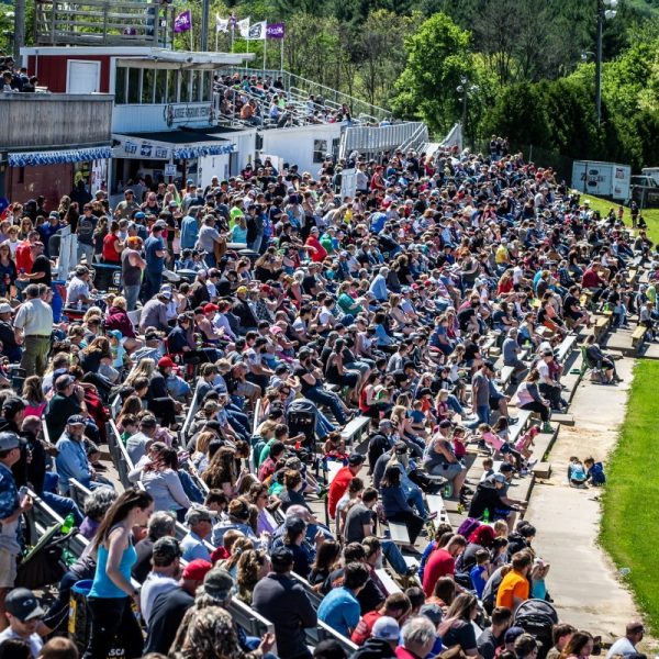 crowd-resize