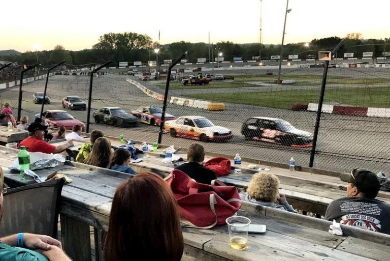 TRAILER RACE OF DESTRUCTION RETURNS THIS WEEKEND! La Crosse Speedway